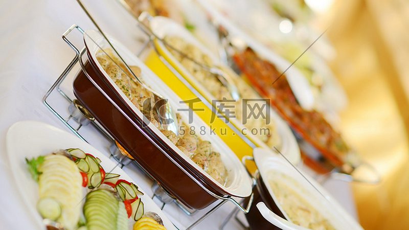 揭秘小型餐饮供应链加盟：条件与考量